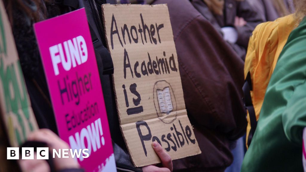 Four in 10 universities in England face financial challenges