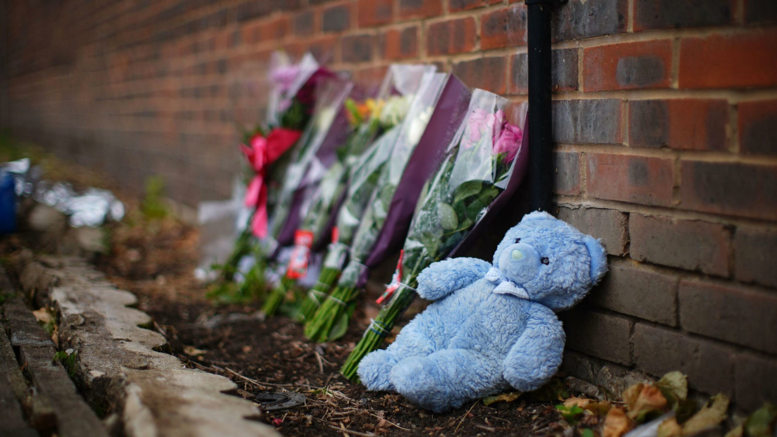 Mother and three children who died in Brent fire named Mother and three children who died in Brent fire named