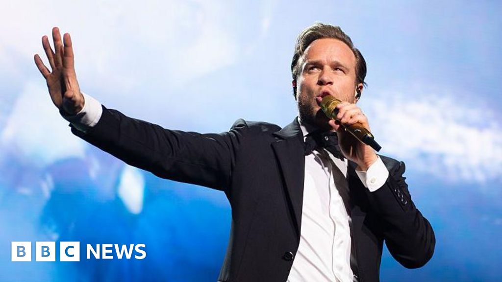 Olly Murs pulls plug on Glasgow show in stage walk-off Olly Murs pulls plug on Glasgow show in stage walk-off